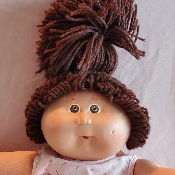 Vintage 1985 Cabbage Patch Kids Doll Paci Girl, Brown hair/eyes, GUC - Picture 2 of 7